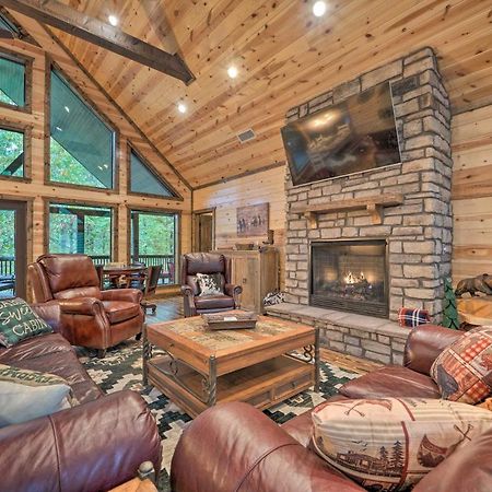 Broken Bow Cabin Deck With Hot Tub And Pool Table! Buitenkant foto
