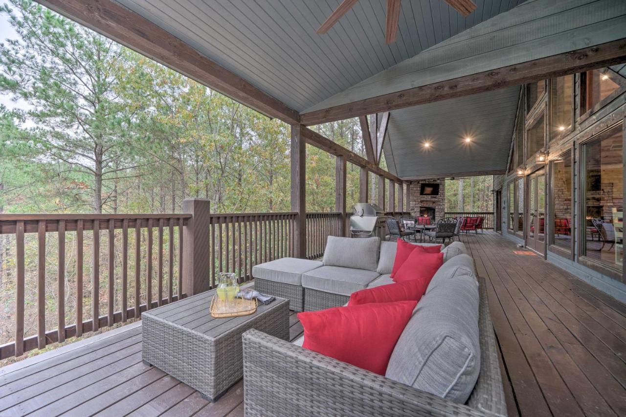 Broken Bow Cabin Deck With Hot Tub And Pool Table! Buitenkant foto